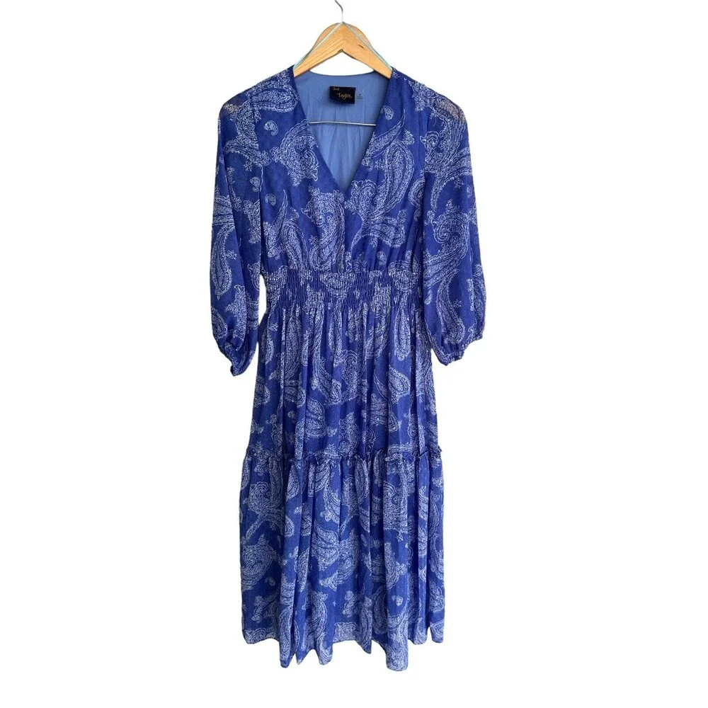 NWOT Just… Taylor Blue white long smocked waist paisley Women’s Size 6